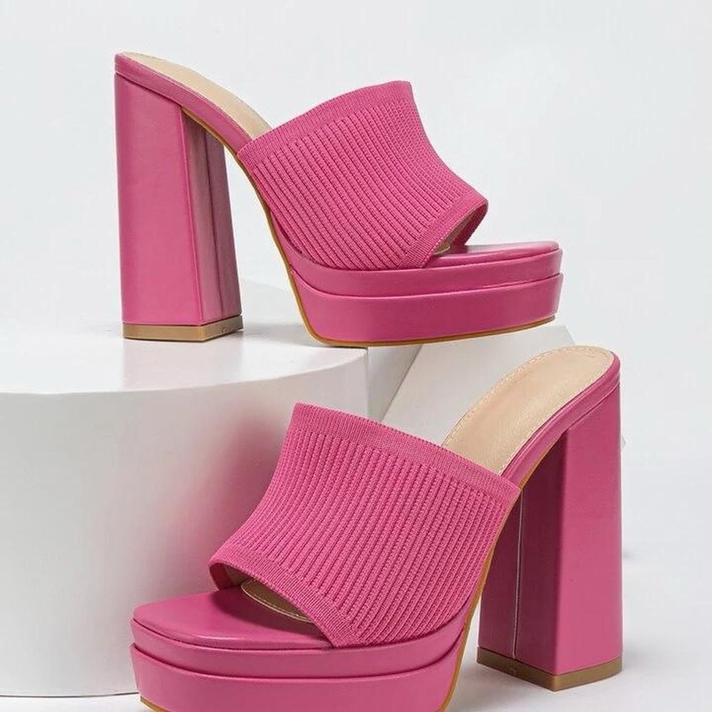 Pink Platforms - Picture 2 of 4